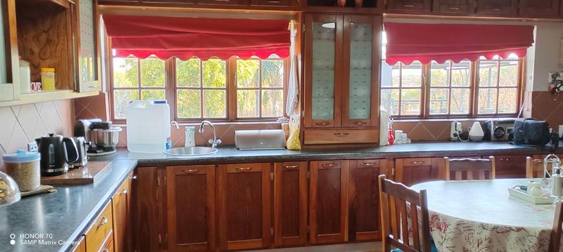 4 Bedroom Property for Sale in Kanoneiland Northern Cape